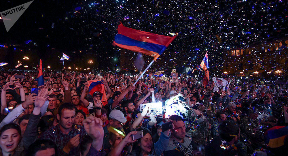 Armenian Dreams of Democracy